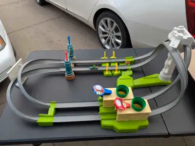 Hot Wheels Mario Kart Circuit Track Set, View more