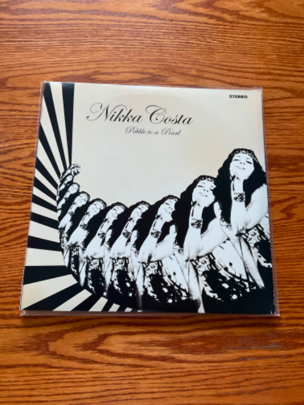 Nikka Costa - 'Pebble to a Pearl' Original 2 x Black Vinyl LP in Other in Oshawa / Durham Region