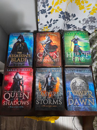 Throne of Glass Hardcover Books