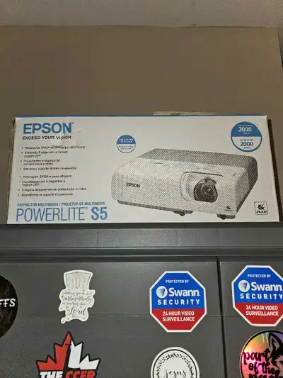 Epson PowerLite S5, View more