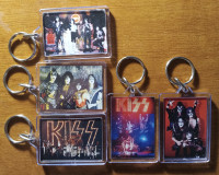 KISS 5 COLOR DOUBLE-SIDED OF SAME PHOTO ON BOTH SIDES KEY CHAIN!