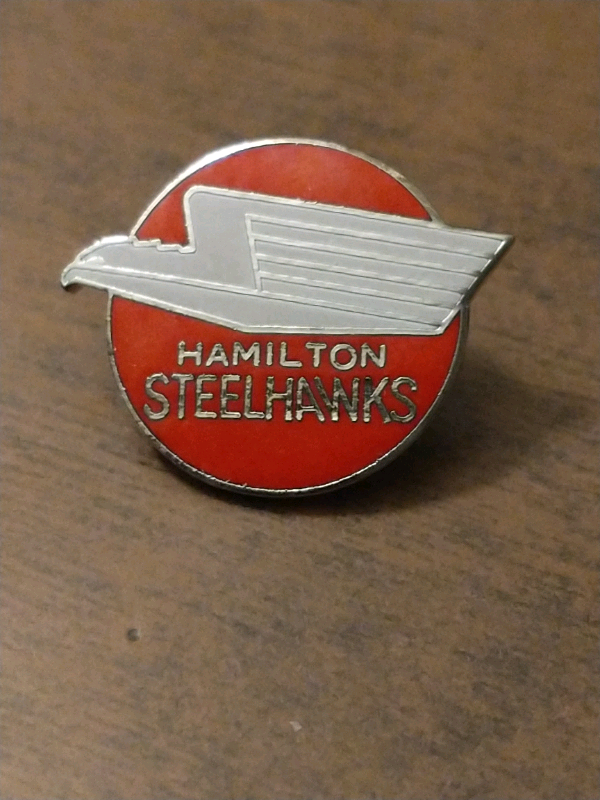 Beautiful defunct OHL Hamilton Steelhawks dated 1986 lapel pin in Arts & Collectibles in City of Toronto - Image 2