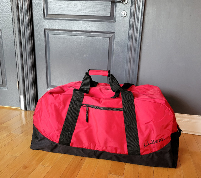 LL Bean Adventure Nylon Duffle Bag  - 140L in Fishing, Camping & Outdoors in City of Toronto - Image 2