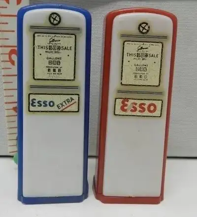 ESSO GAS PUMPS VINTAGE SALT / PEPPER SHAKERS TILLSONBURG, View more