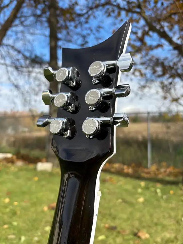 Clarke Customs- Prototype Sabbath SG in Guitars in Markham / York Region - Image 8