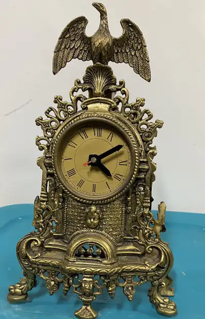 Table clock, View more