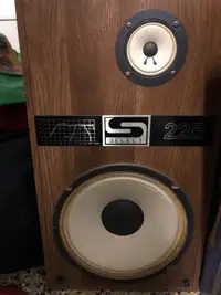Vintage Speakers Select 225 Made in Canada 