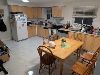 *Cozy Room for Rent in Reynier Dr, Brampton, ON L6Z 1M1 *Description:* We are offering a comfortable...