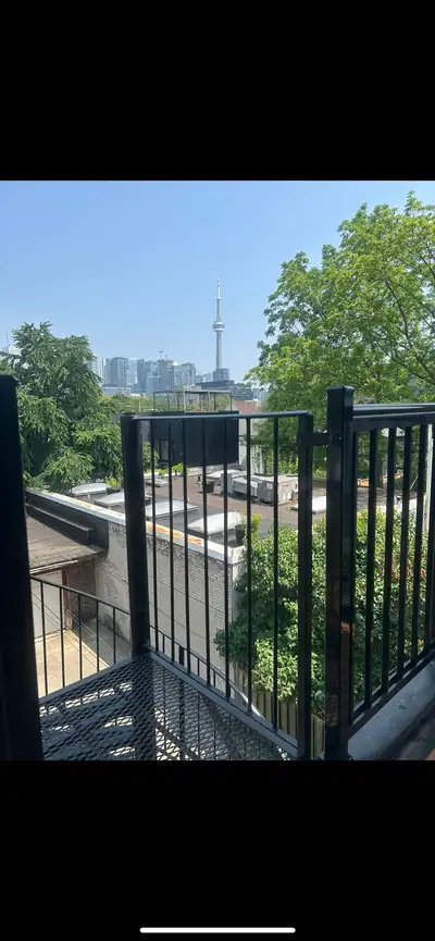 Downtown Center independent house suite rental, located on the third floor, separate access, newly r...