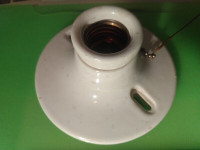 Vintage Porcelain Pull Chain Lamp Holder (2-Piece) - 4'' Box