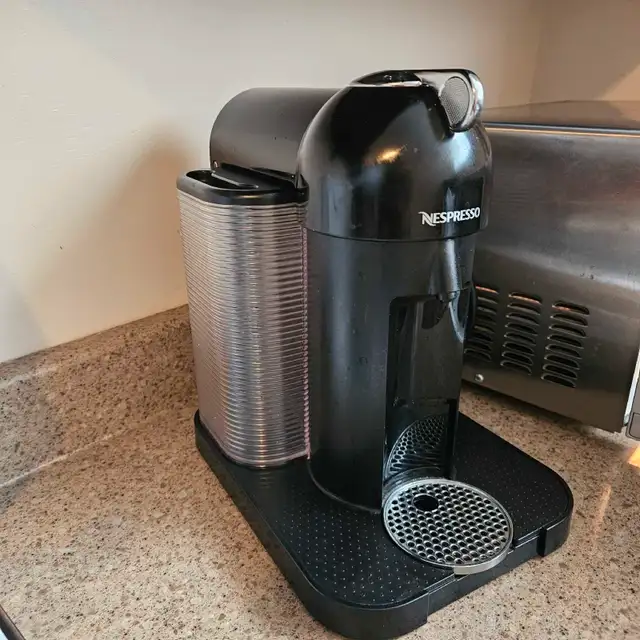 Coffee Machine in Coffee Makers in Moncton - Image 5