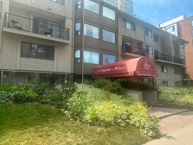 Two Bedroom Eau Claire Condo close to river