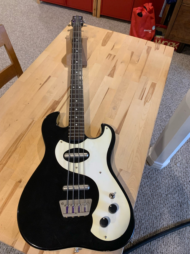 Danelectro Bass in Guitars in St. Catharines