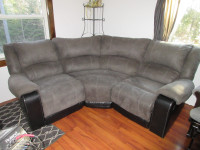 reclining sectional couche  SOLD