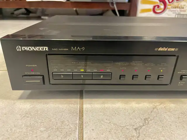 Pioneer MA-9 Mic Mixer in Performance & DJ Equipment in Kitchener / Waterloo - Image 3