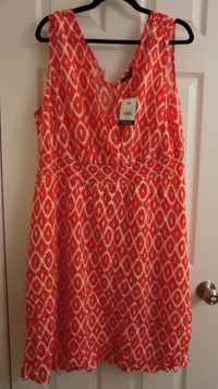 George Plus Ladies Dress Size 3X, NEW with tags
