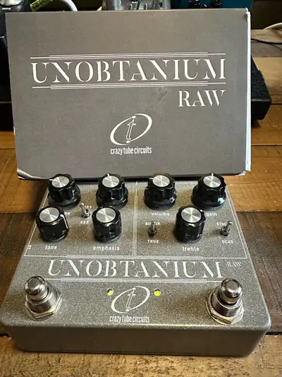 Purchased new last year. Never gigged, left the house or velcro’d. A klon/dumble dual overdrive peda...
