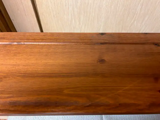 WOODEN DISPLAY SHELF WITH RIDGES ON TOP & BOTTOM SHELF in Bookcases & Shelving Units in Edmonton - Image 4