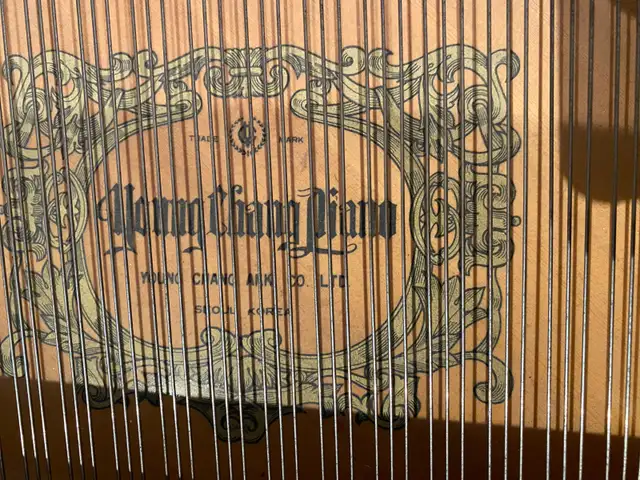 Young Chang G45 6 Feet Polished White Grand Piano63871130743683122