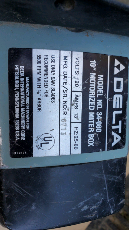 Delta 10" miter saw in Power Tools in Calgary - Image 2