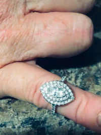 Michael Hill Diamond engagement Ring!!