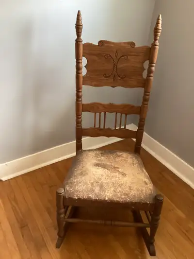 White Nursing Chair