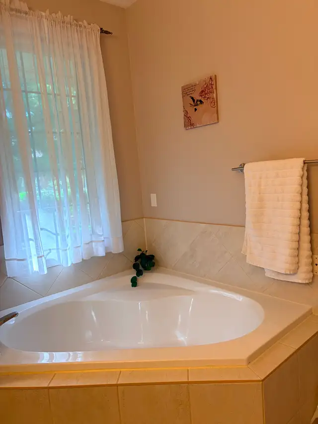 Seasonal rental in beautiful Thornbury for ski season 2026-27 in Short Term Rentals in Owen Sound - Image 6