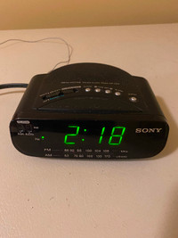 Sony Dream Machine ICF-C212 Alarm Clock AM FM Radio