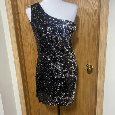 One shoulder sequin dress , View more