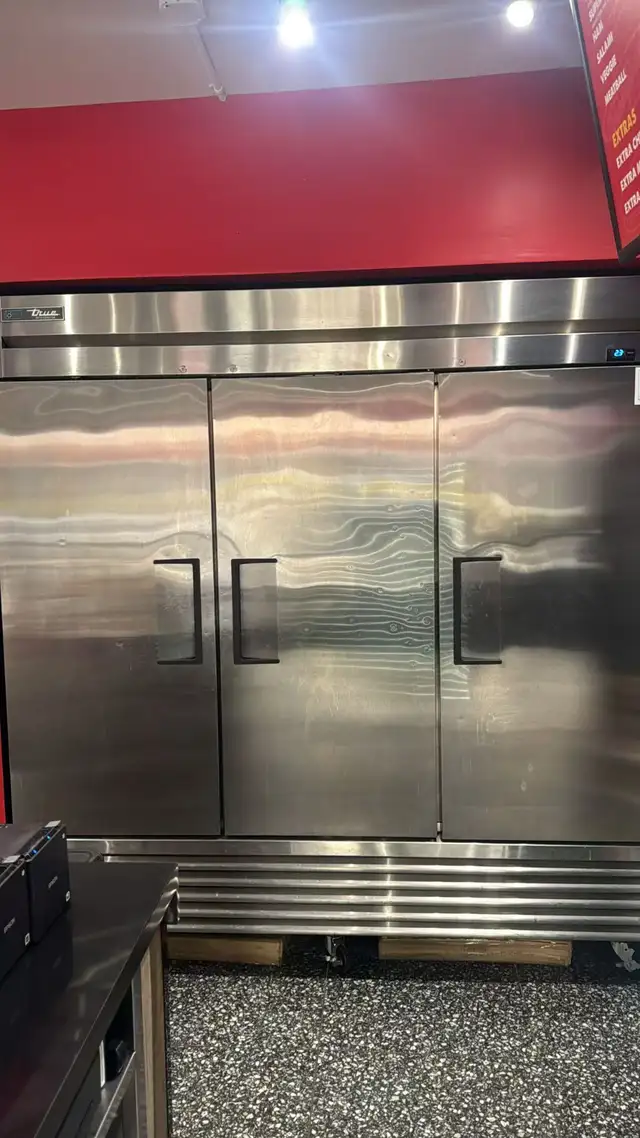 RESTAURANT EQUIPMENT ONLINE AUCTION DEC 8TH@4PM@LIQUIDATORZ.COM in Industrial Kitchen Supplies in City of Toronto - Image 13