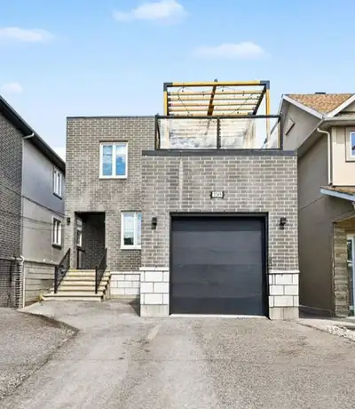 One bedroom available in a three bedroom apartment shared kitchen shared common space and shared bat...