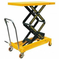 manual lift table with 770 lb capacity