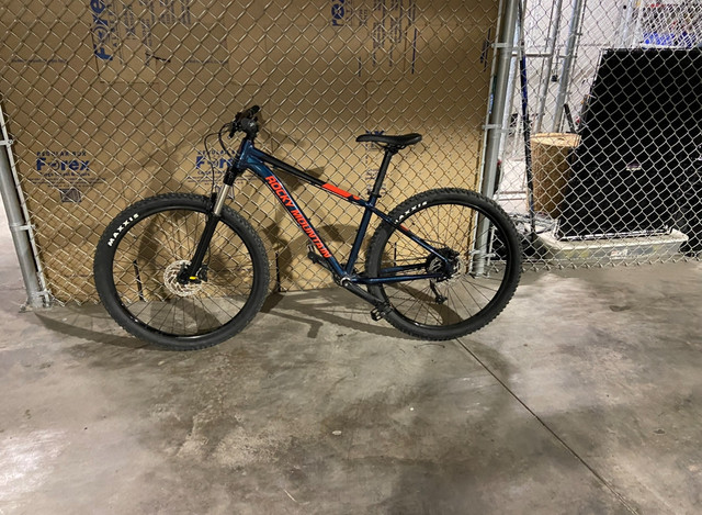 3 Mountain  Bikes for 2500$ in Mountain in Banff / Canmore - Image 3