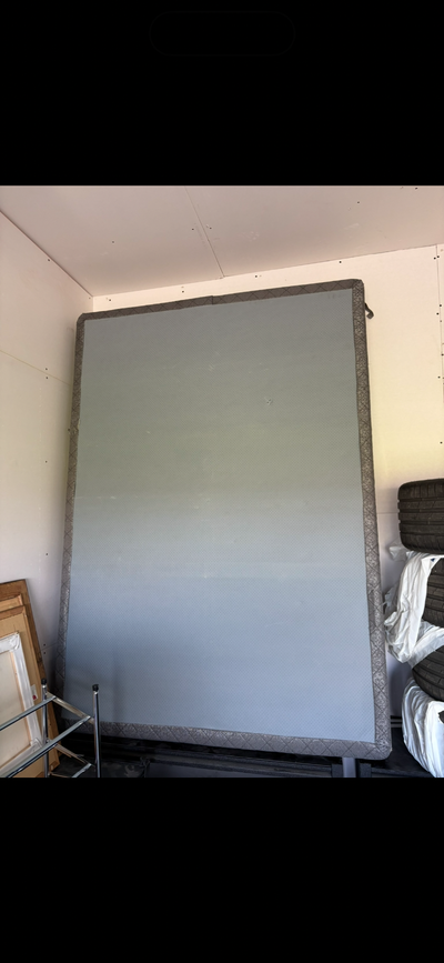 Sommier double / Box Spring, View more