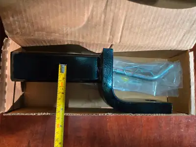 Fits 2" receiver standard. New. Can be used turned up or down. $10 New safety pin $5 I'm near Kingsw...