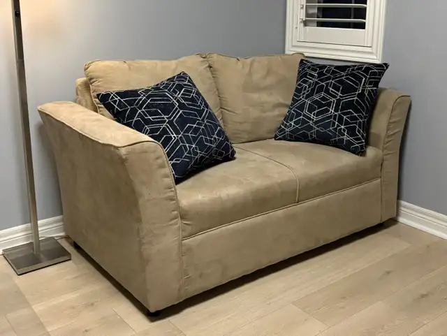 Tan Microfibrer LoveSeat & Two Brand New Decorative Pillows in Couches & Futons in Oshawa / Durham Region - Image 3