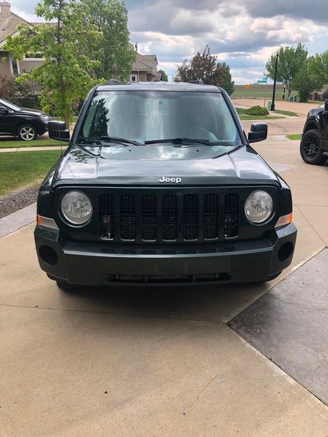 2010 Jeep Patriot 4x4 in Cars & Trucks in St. Albert - Image 3