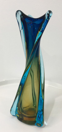 Vintage Murano Glass Seguso Venetian Twisted Layered Glass Vase