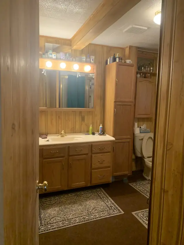 2 Beds 1 Bath House in Houses for Sale in Whitehorse - Image 23