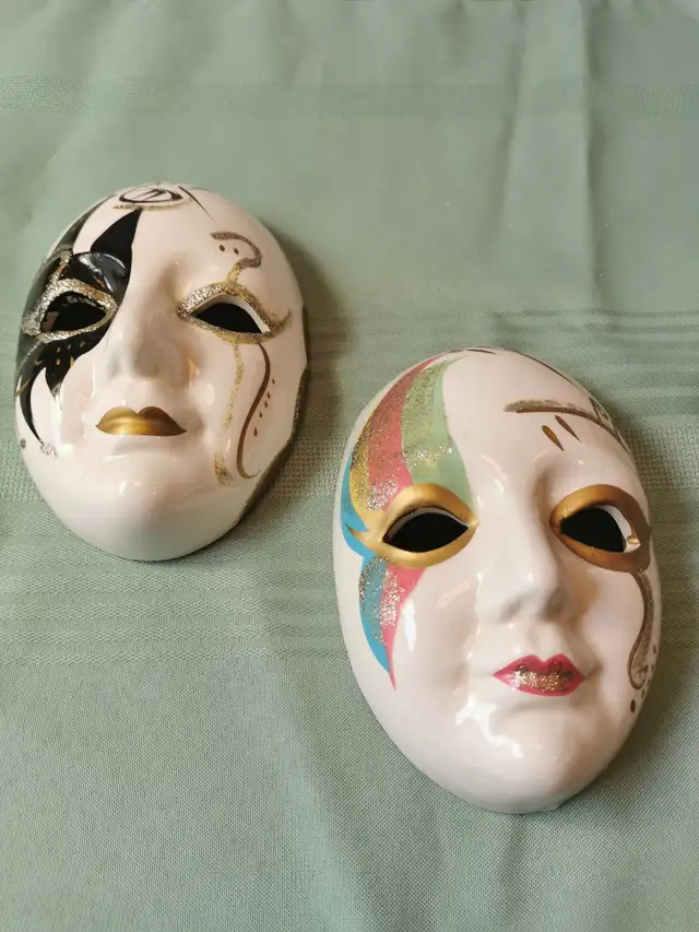 Two Painted Ceramic Masks Vintage made in Taiwan632349884348191229