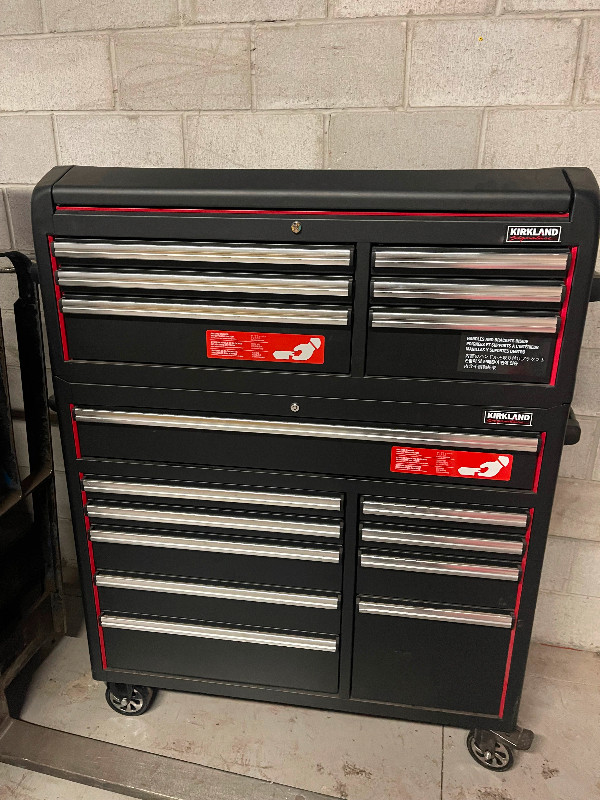 Tool box like new Kirkland Tool Storage & Benches Hamilton Kijiji