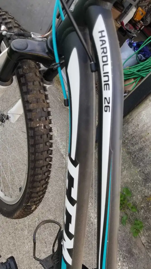 CCM hardline 26 in Mountain in London - Image 4