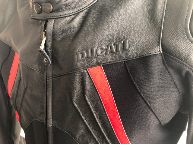 Ducati Fighter C1 Leather & Fabric Motorcycle Coat New size 56 in Men's in Barrie - Image 4