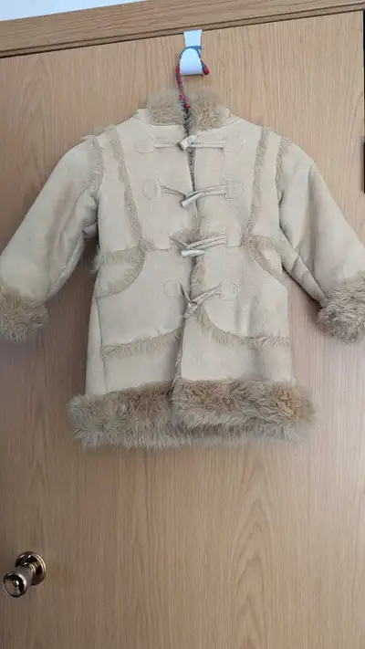 Authentic Childs Gap coat size 4 , View more