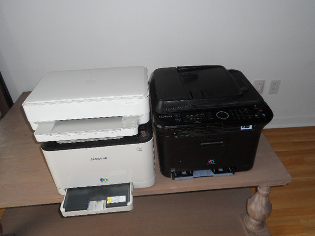 Lot 3 imprimantes Samsung HP PRINTERS for Parts or Repair dans Imprimantes, Scanneurs  à Ville de Montréal