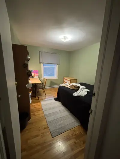 Chambre à loué à 30 secondes de marche du pavillon principal du Cégep de Trois-Rivières. •Colocation...