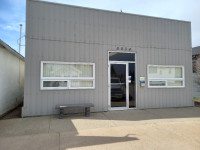 Commercial Bldg in Andrew, AB