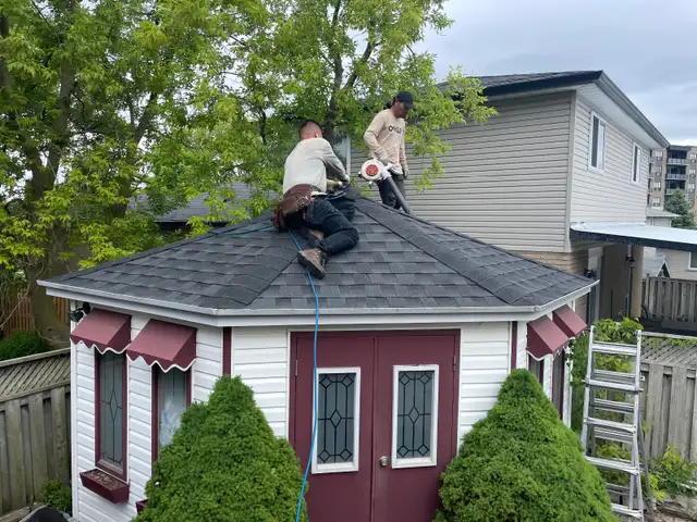 Cambridge&Kitchener&Waterloo Roofing&Gutter Replacement&Fix$99+410021147758438404