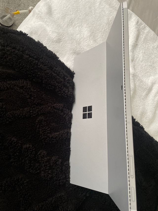 Microsoft Surface Pro 4  in iPads & Tablets in Calgary - Image 4