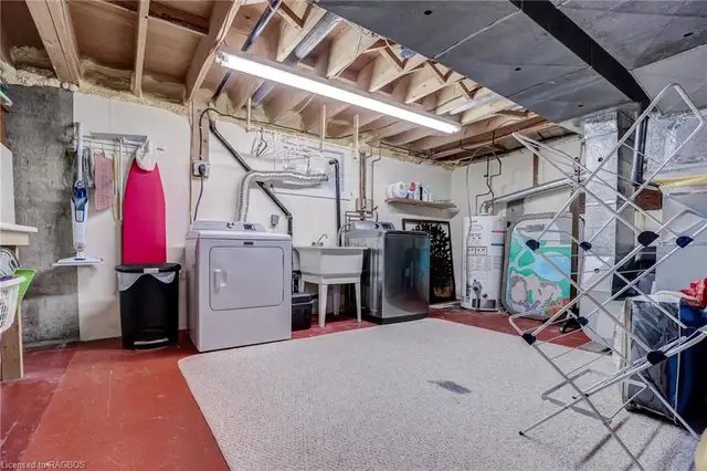 An Awesome Room for Rent in Room Rentals & Roommates in Owen Sound - Image 9